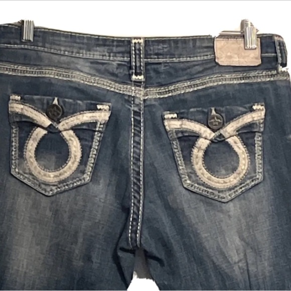 Big Star Mid Rise Bootcut Jeans Sz 28 Dark Distressed Denim Frayed Bottoms - Picture 5 of 12